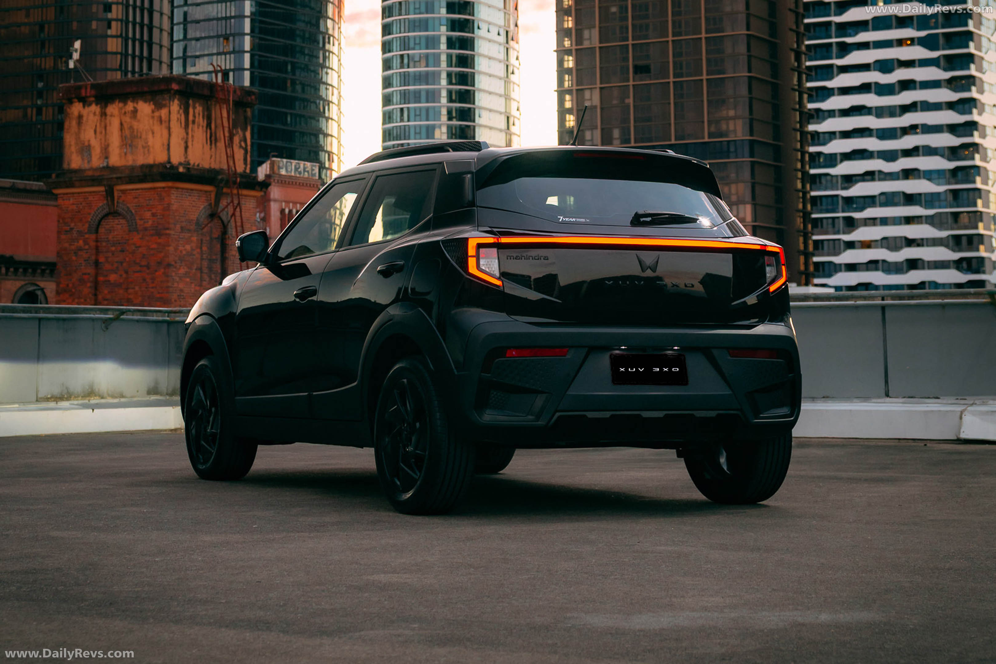 2026 Mahindra Motors XUV 3XO Black Anniversary Edition Rear View